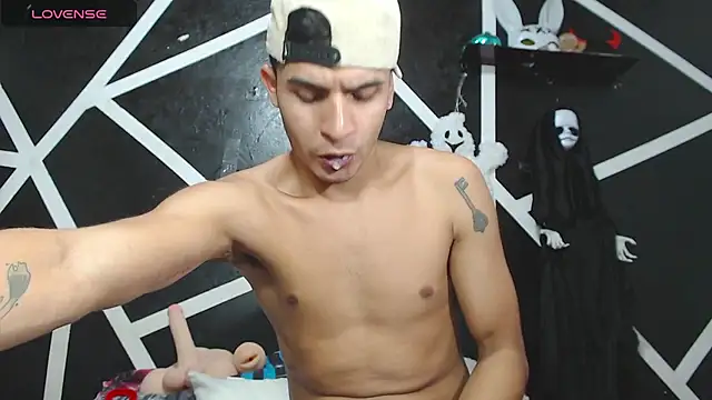 Angel latinboy online show from October 16, 7:59 pm