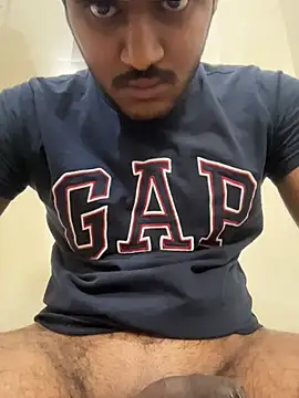 Snapshot of hotboy_hyd1 chatting on June 1, 6:48 am hotboy hyd1 online show from June 1, 6:48 am