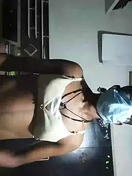 tupha232 online show from May 22, 9:09 pm