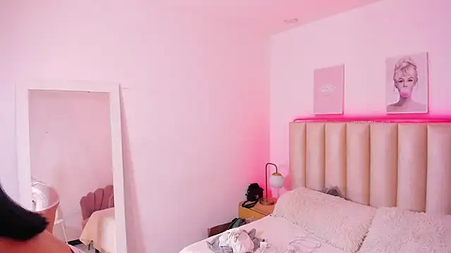 Miacorner  online show from February 28, 5:41 am