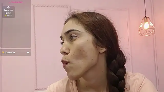 danna7cute online show from October 30, 9:59 pm