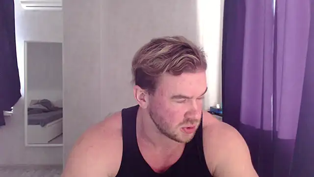 Snapshot of ThorHemsworthRU chatting on January 11, 6:24 am ThorHemsworthRU online show from January 11, 6:24 am