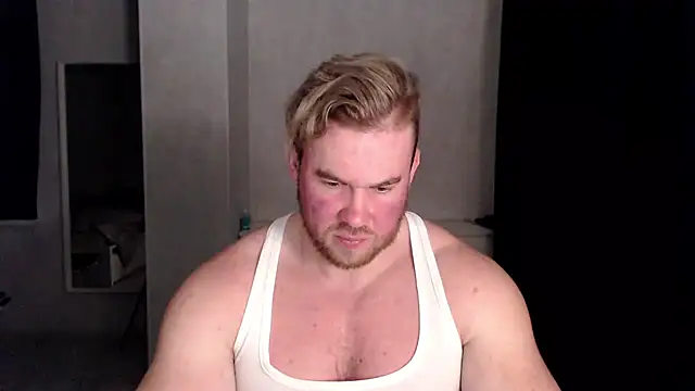 Snapshot of ThorHemsworthRU chatting on March 4, 6:18 pm ThorHemsworthRU online show from March 4, 6:18 pm