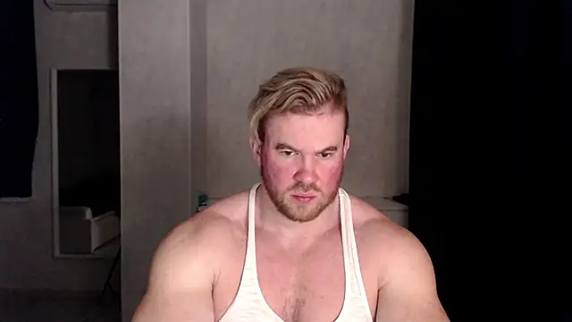 Snapshot of ThorHemsworthRU chatting on March 5, 6:56 pm ThorHemsworthRU online show from March 5, 6:56 pm