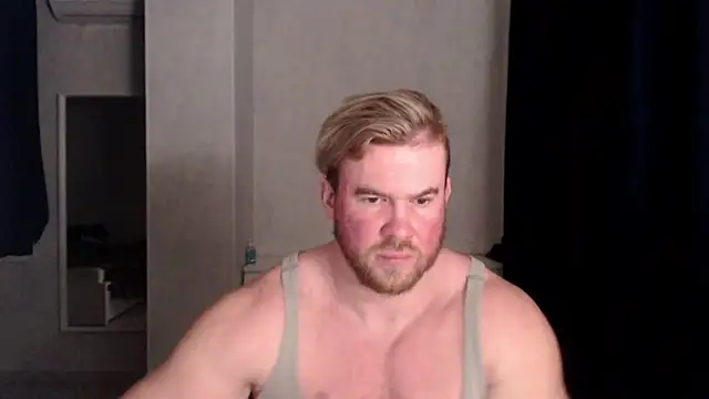 Snapshot of ThorHemsworthRU chatting on March 9, 7:48 pm ThorHemsworthRU online show from March 9, 7:48 pm