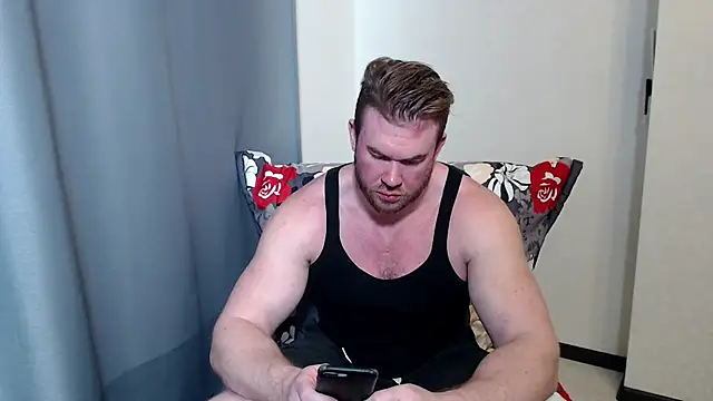 Snapshot of ThorHemsworthRU chatting on March 19, 5:52 am ThorHemsworthRU online show from March 19, 5:52 am