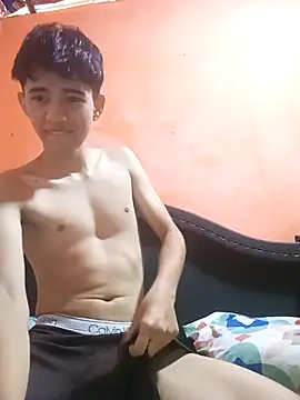 Snapshot of Ben_Rey chatting on November 16, 2:11 pm Ben Rey online show from November 16, 2:11 pm