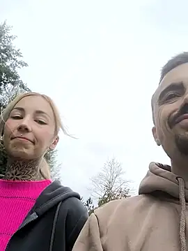 Snapshot of MilotheSwitch chatting on September 14, 4:39 pm MilotheSwitch online show from September 14, 4:39 pm