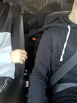 Snapshot of MilotheSwitch chatting on October 26, 4:46 pm MilotheSwitch online show from October 26, 4:46 pm