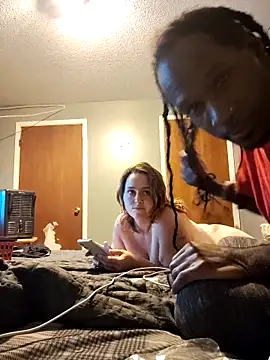 Snapshot of Dick2long87 chatting on November 11, 4:01 am Dick2long87 online show from November 11, 4:01 am