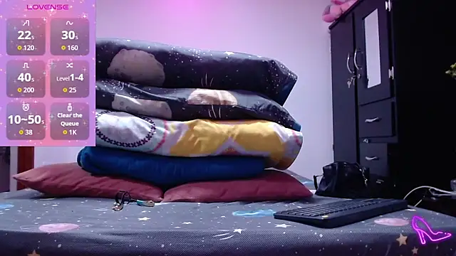 AllysonStonne online show from December 21, 11:56 pm