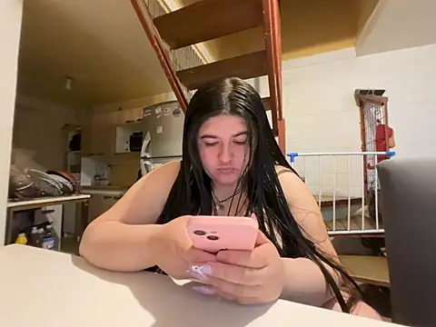 Tukatita69 online show from May 4, 3:57 am