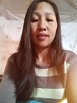 cute love00 online show from February 2, 10:41 pm