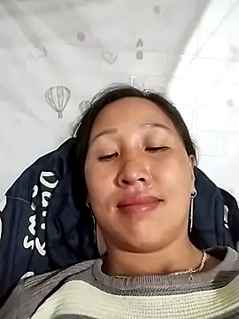 cute love00 online show from February 20, 7:21 am