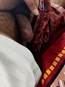 Snapshot of Sexyhotboy7inch chatting on November 28, 8:17 am Sexyhotboy7inch online show from November 28, 8:17 am