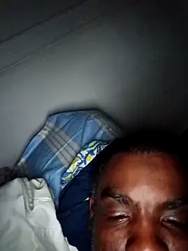 Snapshot of DonBloodrush chatting on November 9, 3:38 am DonBloodrush online show from November 9, 3:38 am