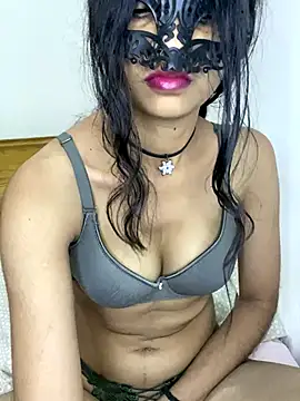 Elinacam online show from November 14, 6:45 am