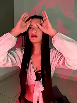 Snapshot of giasteele chatting on October 9, 1:47 am giasteele online show from October 9, 1:47 am