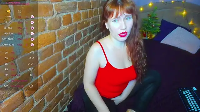 Cutiee Alicee online show from December 10, 1:32 am