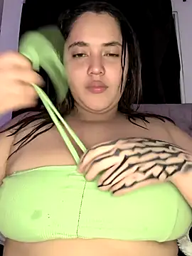 butterfly777  online show from April 1, 8:48 am