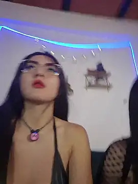 77Neferkitty77 online show from November 4, 9:36 pm