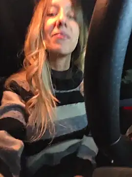 PetiteSecrets online show from December 19, 6:59 pm