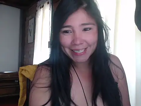 Snapshot of magiadeisis chatting on October 16, 2:29 pm magiadeisis online show from October 16, 2:29 pm