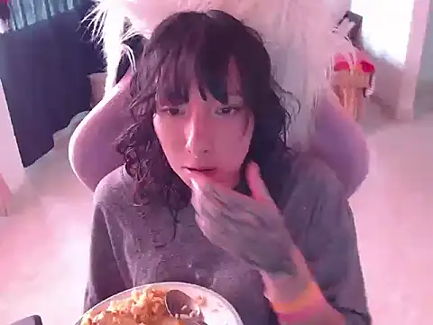 ScarlettShirahoshi online show from April 7, 5:57 pm