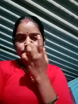 Snapshot of Mohini-xx chatting on October 13, 11:38 pm Mohini-xx online show from October 13, 11:38 pm