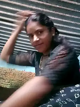 Snapshot of Mohini-xx chatting on November 5, 12:43 am Mohini-xx online show from November 5, 12:43 am