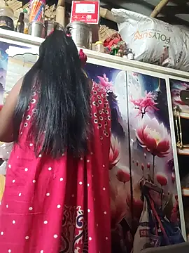 Hot-Show2 online show from November 1, 4:09 pm