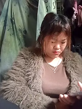 sukabae00 online show from May 3, 1:22 am