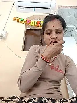 Sonam dhakad online show from November 8, 7:08 am