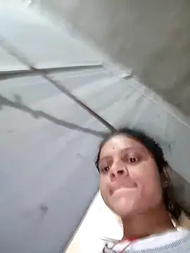 Sonam dhakad online show from December 20, 11:34 pm