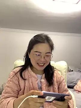 Snapshot of cgooh-611 chatting on March 14, 5:13 am cgooh-611 online show from March 14, 5:13 am