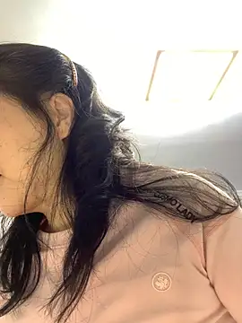 Snapshot of cgooh-611 chatting on April 15, 4:52 am cgooh-611 online show from April 15, 4:52 am