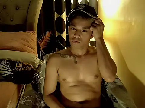 AsianHorseCockOwen online show from November 25, 2:00 am