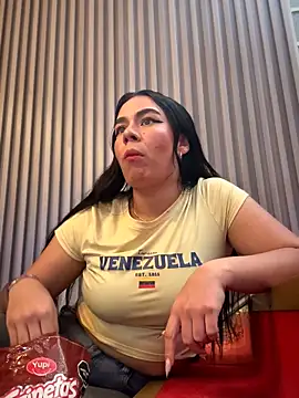 TessaCooper1 online show from June 28, 6:03 pm