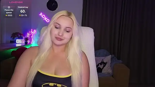 Snapshot of adrelaxina chatting on June 21, 6:10 pm adrelaxina online show from June 21, 6:10 pm