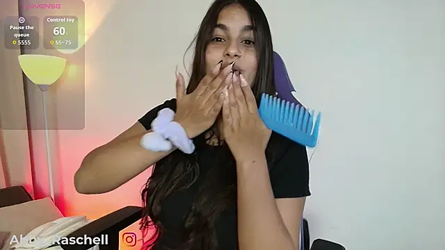 Abby Raschell online show from January 10, 2:57 am