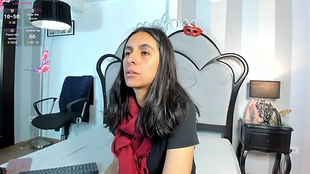 Snapshot of MiaAmore_ chatting on July 22, 2:09 pm MiaAmore online show from July 22, 2:09 pm