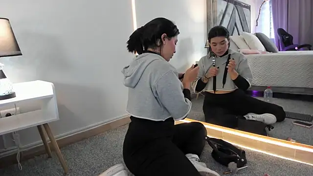 emy williams online show from October 10, 7:13 pm