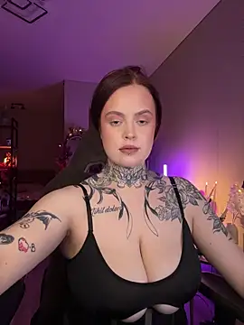 Mariiiiiway online show from October 12, 4:17 pm