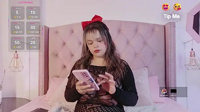 vintoria cherry online show from January 8, 11:12 am