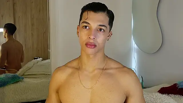 Troye Williams online show from April 9, 12:21 pm