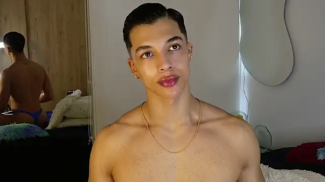 Troye Williams online show from April 24, 12:07 pm