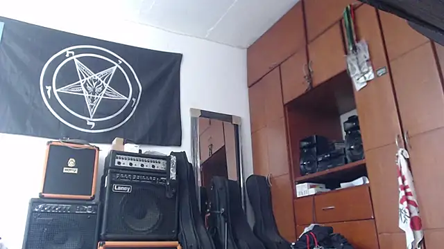 Snapshot of Diego__Barbarie__ chatting on July 8, 1:59 pm Diego Barbarie online show from July 8, 1:59 pm