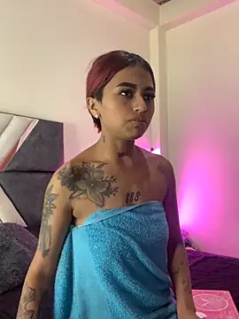 Snapshot of Dirty_isabella18 chatting on October 19, 8:31 pm Dirty isabella18 online show from October 19, 8:31 pm