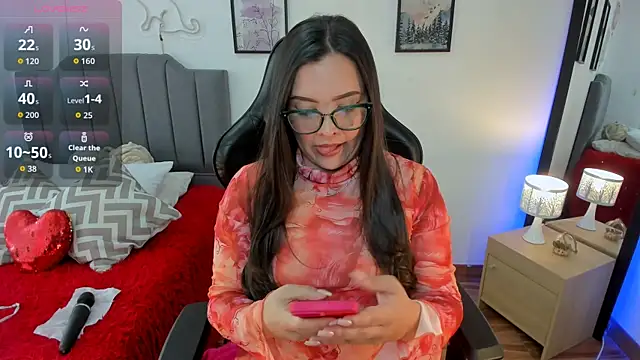 amaia monet online show from February 23, 7:11 pm