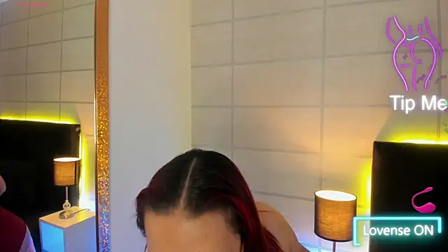 fieryluciana online show from October 4, 4:10 am